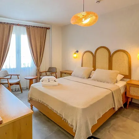 Parla Küçükköy Hotel Ayvalı