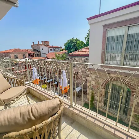 Parla Küçükköy Hotel