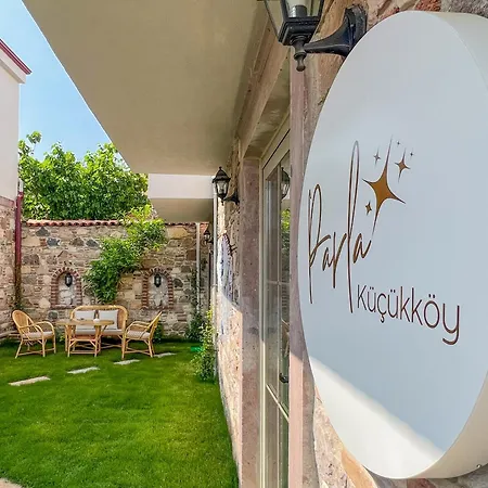 Parla Kuecuekkoey Ayvalı