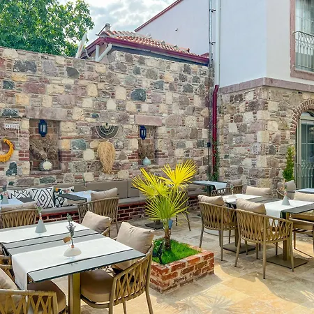 Parla Küçükköy Hotel Ayvalı